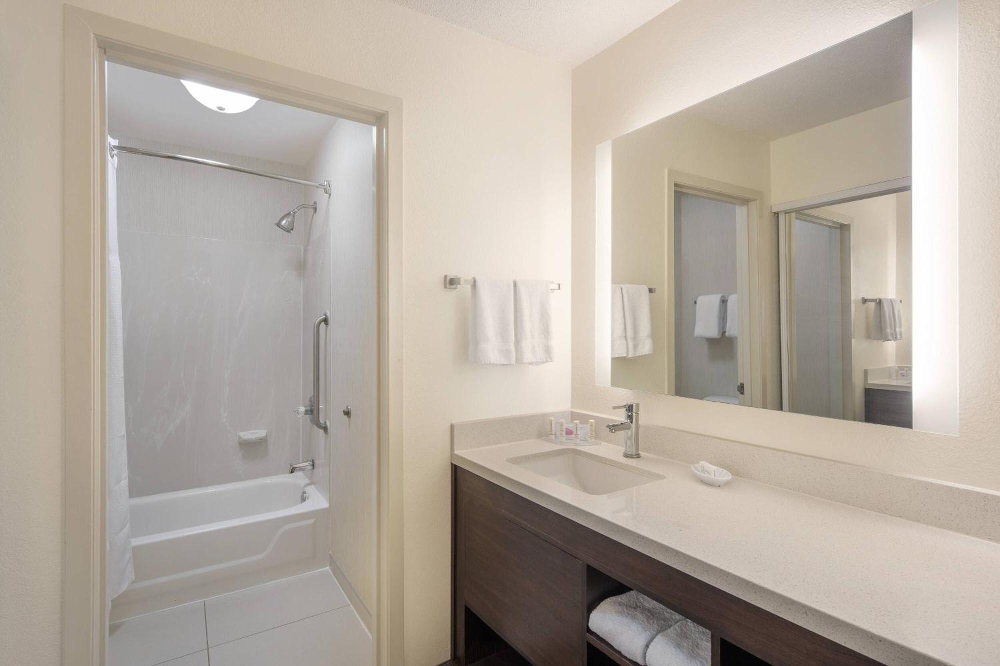 Residence Inn Indianapolis Airport Indianápolis Exterior foto